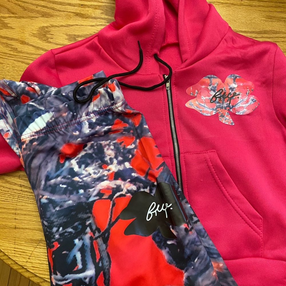 Leggings and hoodie set